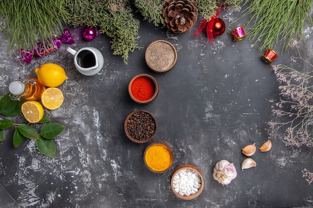 zestaw przypraw i składników